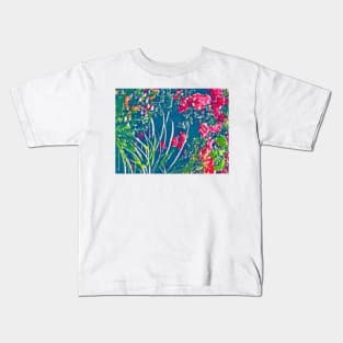 Multi Garden print with daisies and roses Kids T-Shirt